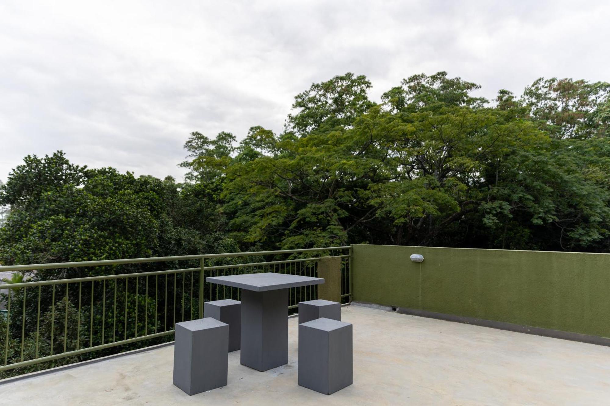 Greenwood Edge Kandy Esterno foto