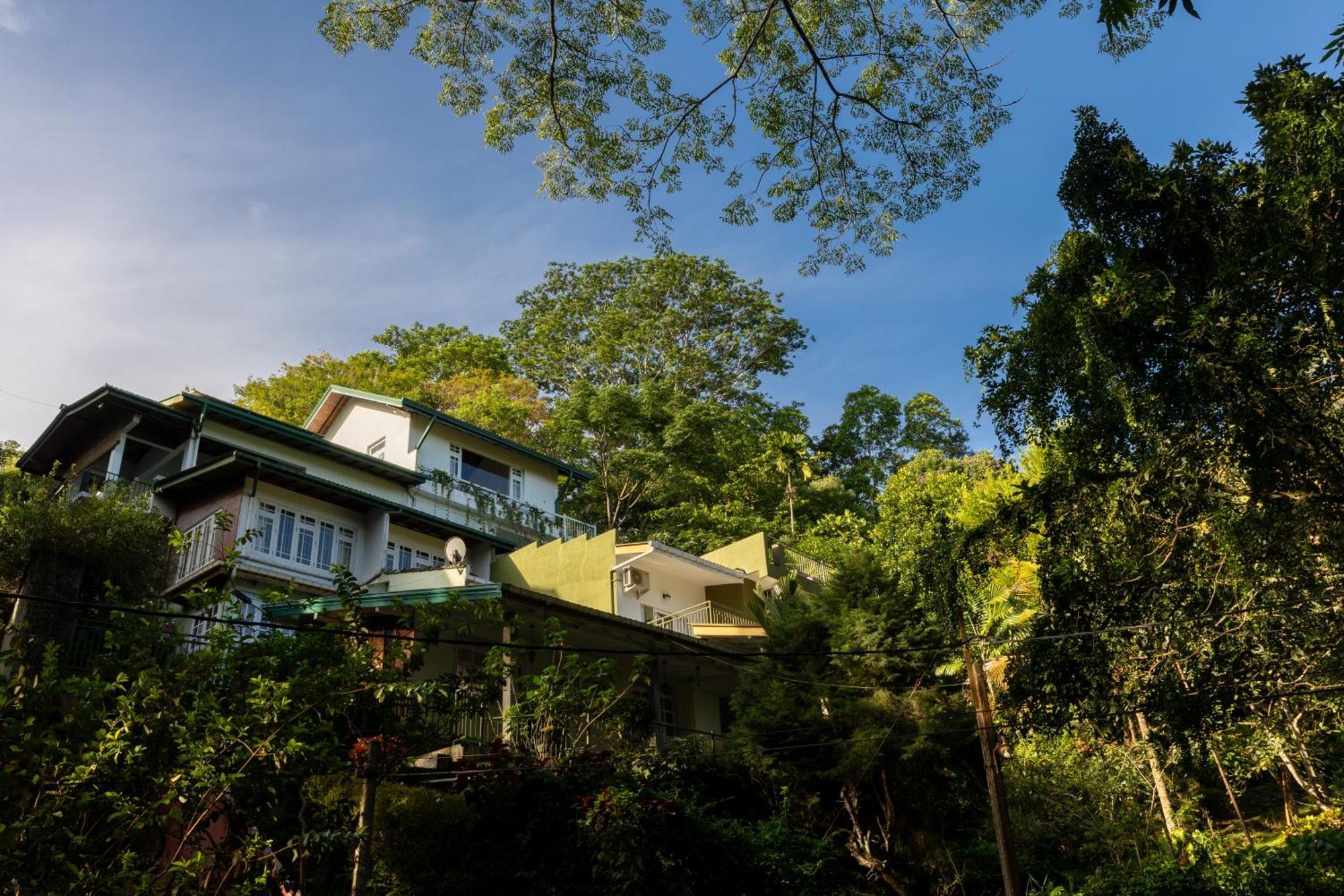 Greenwood Edge Kandy Esterno foto